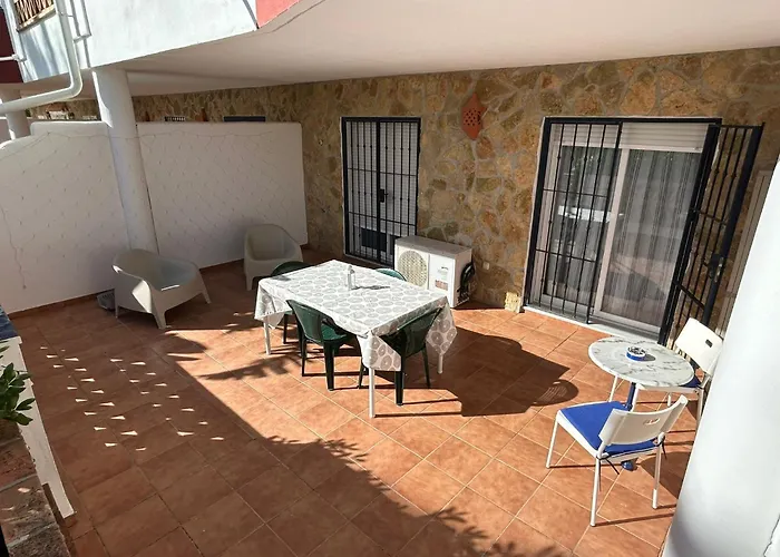 Golf Apartment *